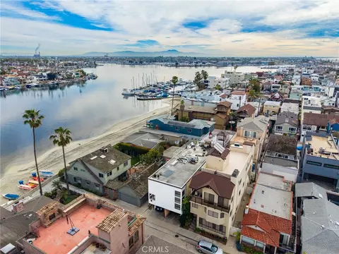 64 59th Pl, Long Beach, CA 90803