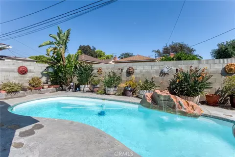 3442 Clark Ave, Long Beach, CA 90808