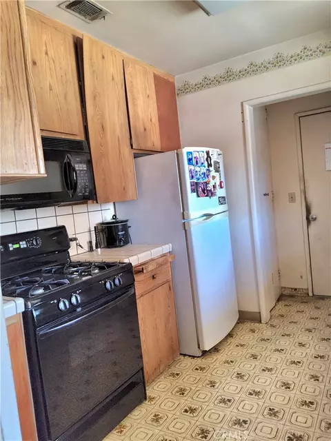 7334 Garden, Riverside, CA 92504 photo 13