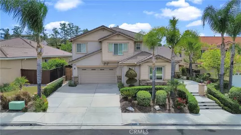 Exterior - 32829 Stonefield, Temecula, CA 92592 photo 1 of 12