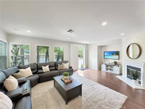Living - 32829 Stonefield, Temecula, CA 92592 photo 3 of 8