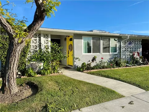 1312 Golden Rain Rd M2-67i, Seal Beach, CA 90740