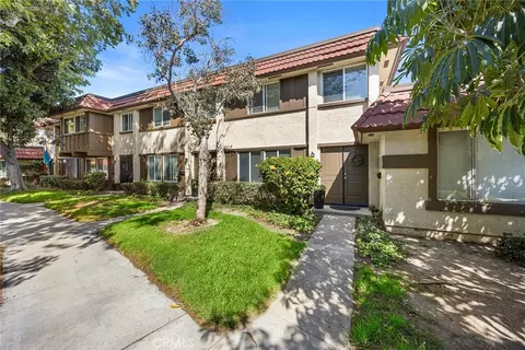 1416 N Stoneyhaven Ln, Anaheim, CA 92801