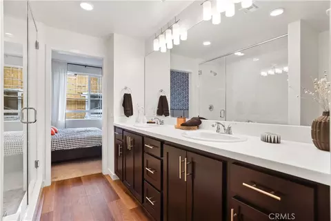 Bath - 29 Bigsby Dr, Stanton, CA 90680 photo 1 of 2