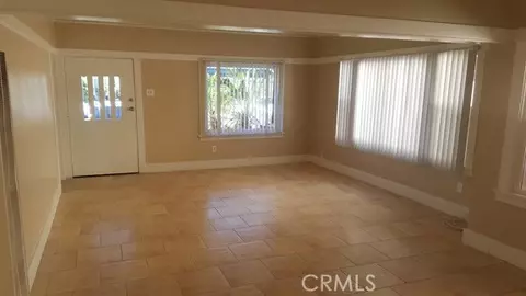 Living - 1060 Cherry, Long Beach, CA 90813 photo 1 of 3