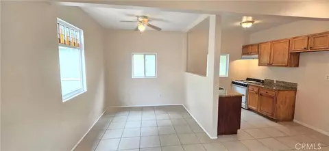 Entry Way - 1060 Cherry, Long Beach, CA 90813 photo 2 of 6