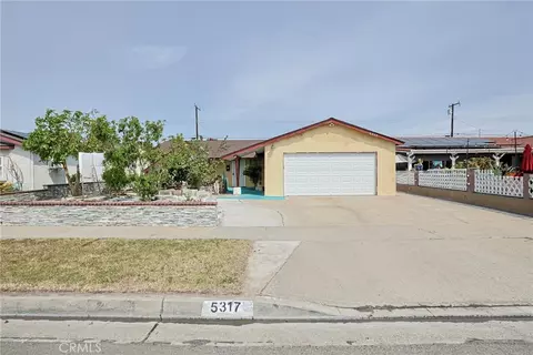 5317 W Henderson Pl, Santa Ana, CA 92704