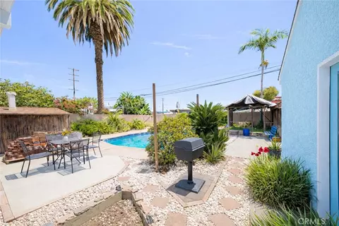 Exterior - 12268 Samoline St, Downey, CA 90242 photo 7 of 11