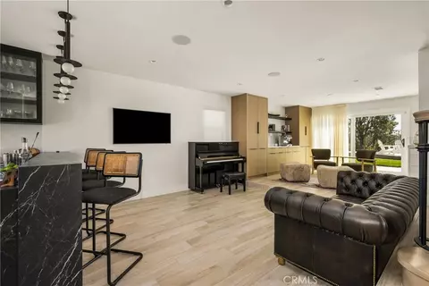 Living - 3226 E Ridgeway, Orange, CA 92867 photo 1 of 6