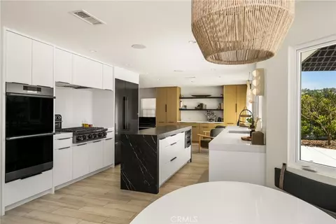Kitchen - 3226 E Ridgeway, Orange, CA 92867 photo 11 of 12