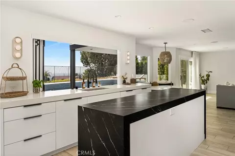 Kitchen - 3226 E Ridgeway, Orange, CA 92867 photo 4 of 12