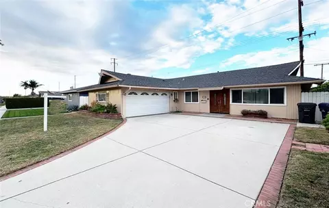 6631 Walton, Huntington Beach, CA 92647