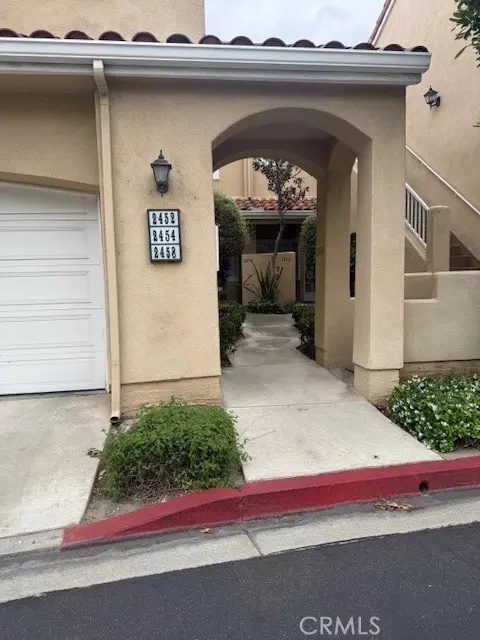 2452 Paseo Circulo, Tustin, CA 92782