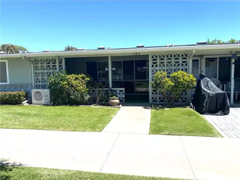 1361 Weeburn Rd M4-73i, Seal Beach, CA 90740