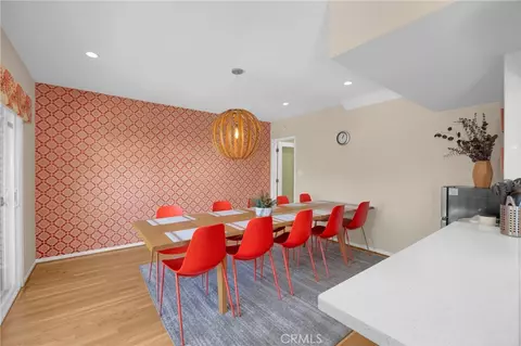 Dining - 134 Bennett, Long Beach, CA 90803 photo 2 of 3