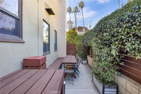 Exterior - 134 Bennett, Long Beach, CA 90803 photo 9 of 10