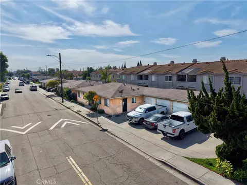16101 Ansmith Ave, Paramount, CA 90723 photo 2