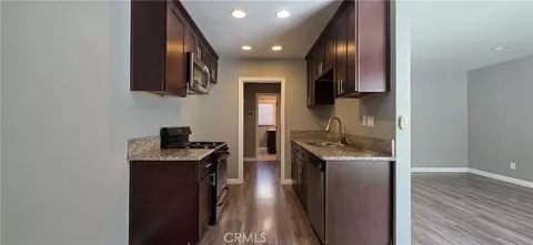 Entry Way - 1057 E Appleton, Long Beach, CA 90802 photo 1 of 2