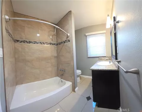 Bath - 1057 E Appleton, Long Beach, CA 90802 photo 1 of 3