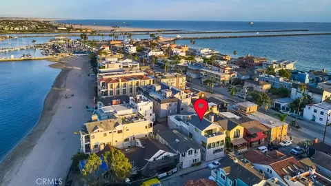 58 66th Pl, Long Beach, CA 90803
