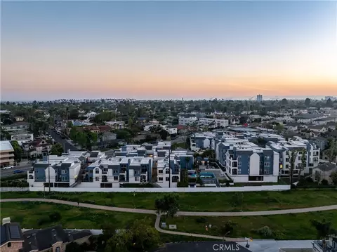 View/Area - 4713 E 4th St, Long Beach, CA 90814 photo 6 of 12