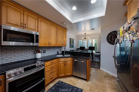 Kitchen - 4713 E 4th St, Long Beach, CA 90814 photo 1 of 3