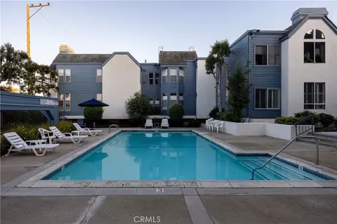 Exterior - 4713 E 4th St, Long Beach, CA 90814 photo 3 of 8