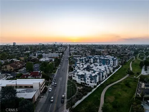 View/Area - 4713 E 4th St, Long Beach, CA 90814 photo 8 of 12
