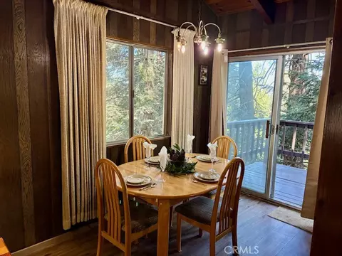 Dining - 23992 Lakeview Dr, Crestline, CA 92325 photo 1 of 2