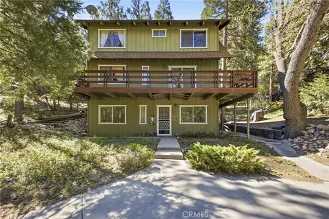 27352 Alpen Dr, Lake Arrowhead, CA 92352