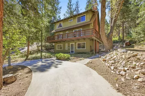27352 Alpen Dr, Lake Arrowhead, CA 92352