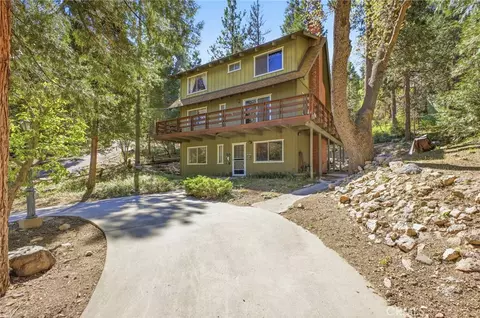 27352 Alpen Dr, Lake Arrowhead, CA 92352