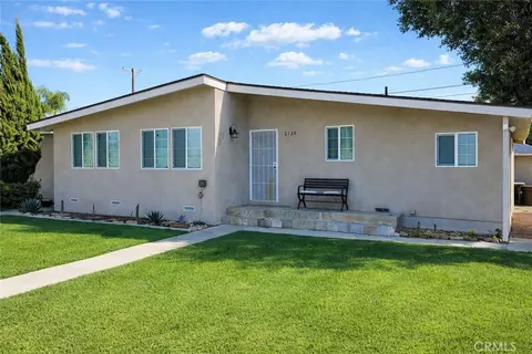 2126 E Ctr, Anaheim, CA 92806