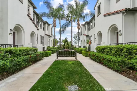11 Sutherland Ct, Buena Park, CA 90621