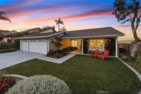361 E Country Hls, La Habra, CA 90631