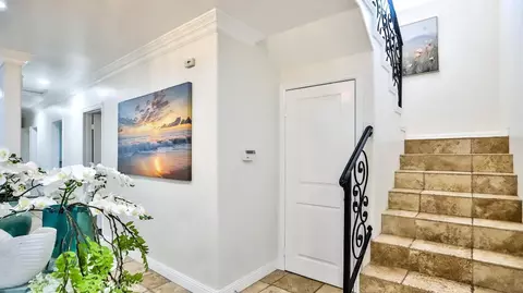 Entry Way - 4704 E Centralia St, Long Beach, CA 90808 photo 3 of 3