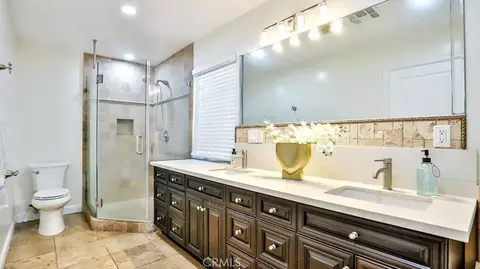 Bath - 4704 E Centralia St, Long Beach, CA 90808 photo 2 of 3