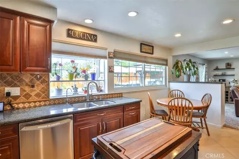 Kitchen - 321 Blossom, Brea, CA 92821 photo 3 of 3