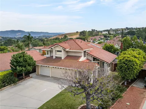 8104 E Carnation Way, Anaheim, CA 92808