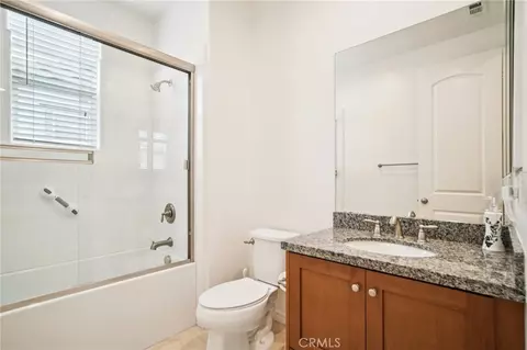 Bath - 103 Praire Rose, Irvine, CA 92618 photo 4 of 4