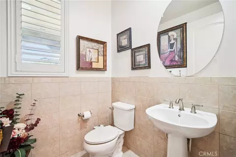 Bath - 103 Praire Rose, Irvine, CA 92618 photo 1 of 2