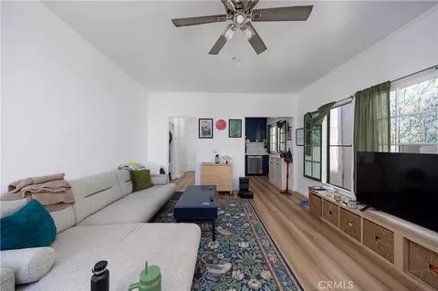 28 Argonne Ave, Long Beach, CA 90803