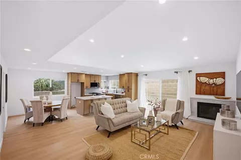 Living - 7355 Vineyard Ave, Rancho Cucamonga, CA 91730 photo 4 of 4