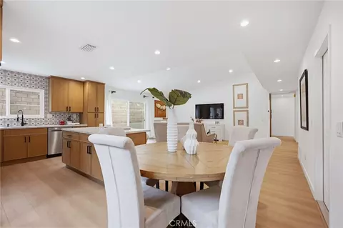 Dining - 7355 Vineyard Ave, Rancho Cucamonga, CA 91730 photo 2 of 2