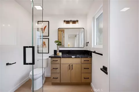 Bath - 7355 Vineyard Ave, Rancho Cucamonga, CA 91730 photo 2 of 3