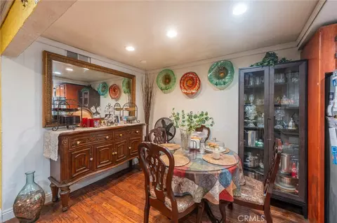 Dining - 16710 Orange Ave #A1, Paramount, CA 90723 photo 2 of 2