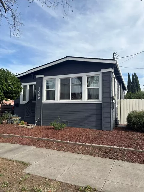 2000 82nd, Oakland, CA 94621