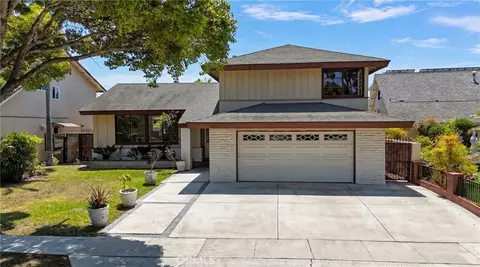 3114 S Rene, Santa Ana, CA 92704