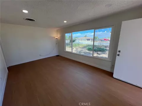 15683 Fir, Hesperia, CA 92345 photo 14