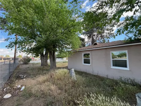 15683 Fir, Hesperia, CA 92345 photo 40